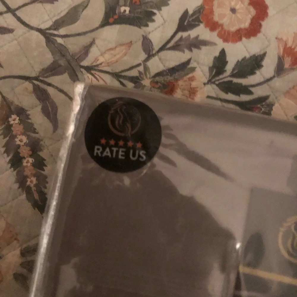 Brand New Superior King Sheet Set in Grey
